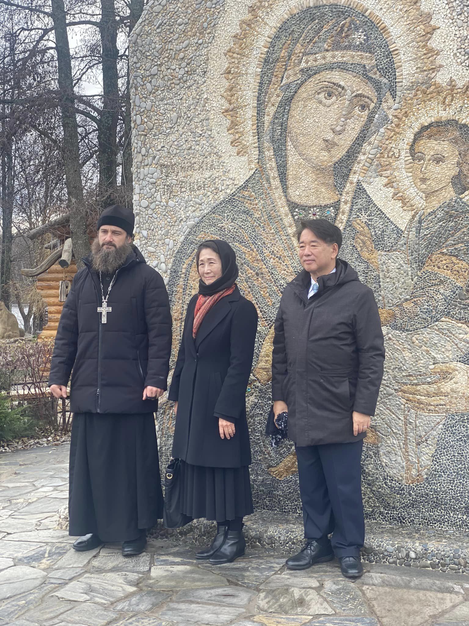 Посол Японии в России г-н Тоёхиса Кодзуки с супругой Хироко Кодзуки посетили Раифский монастырь